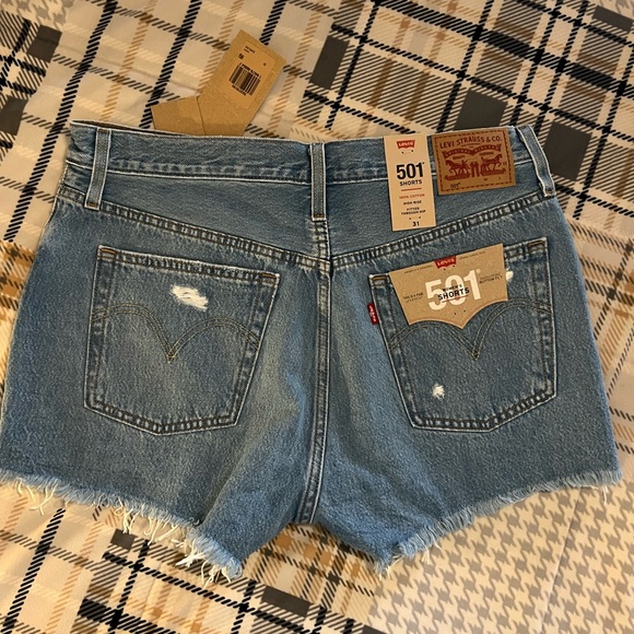 Levi’s 501 high rise shorts. - Picture 2 of 4